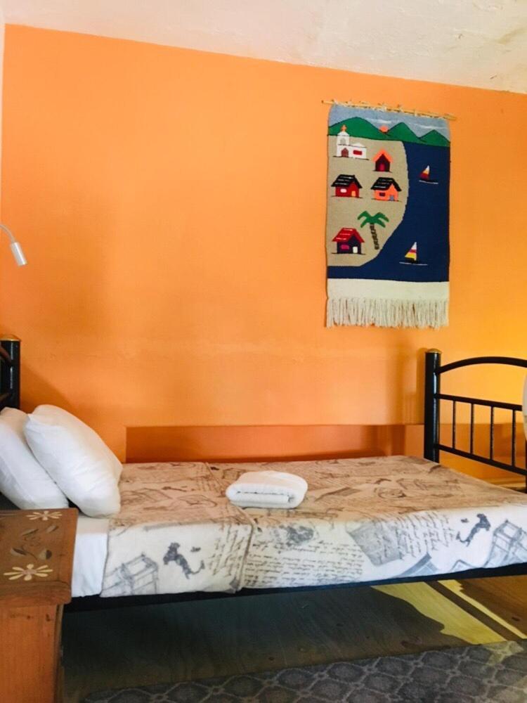 גואדלחארה Hostal De Maria מראה חיצוני תמונה