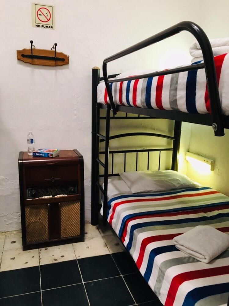 גואדלחארה Hostal De Maria מראה חיצוני תמונה