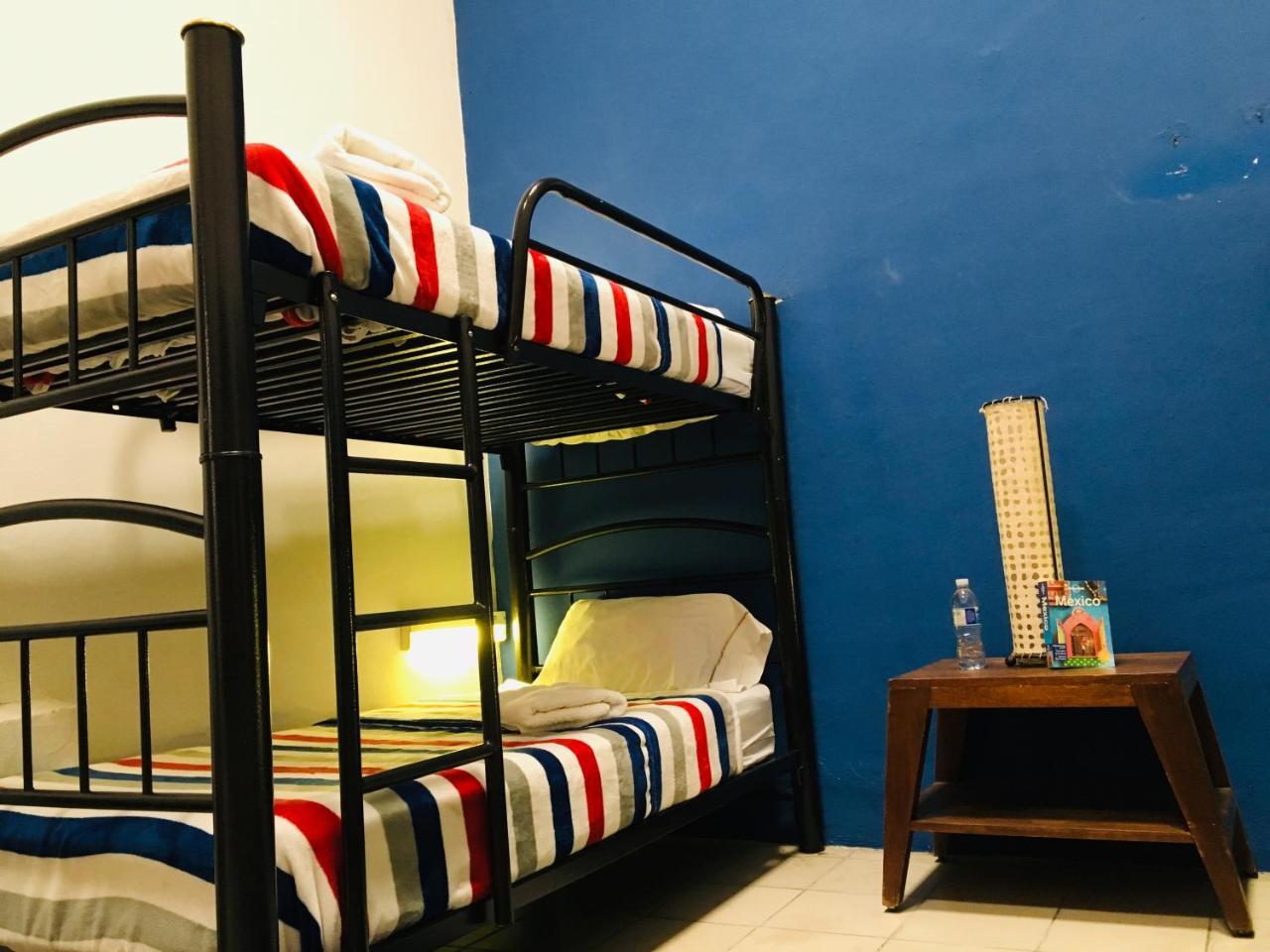 גואדלחארה Hostal De Maria מראה חיצוני תמונה