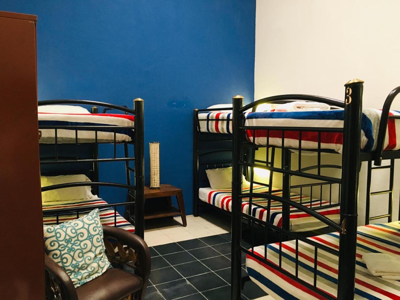 גואדלחארה Hostal De Maria מראה חיצוני תמונה